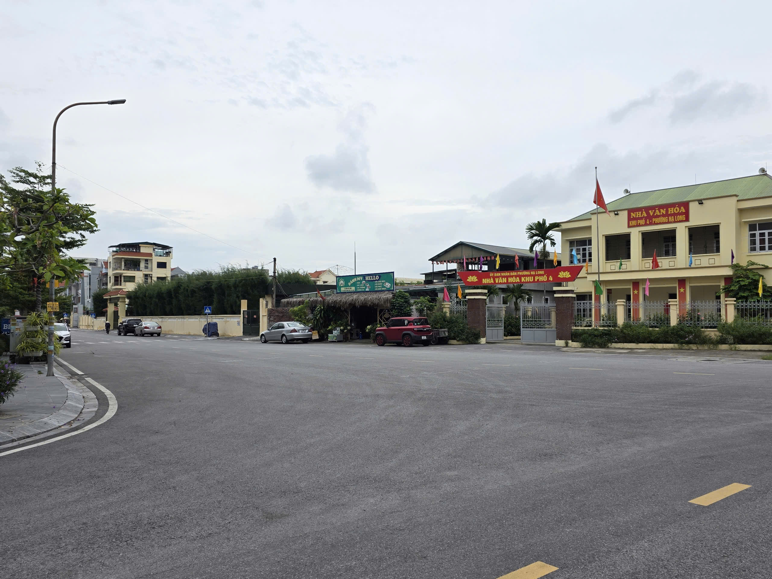 Tuyến phố Nguyễn Thượng Hiền