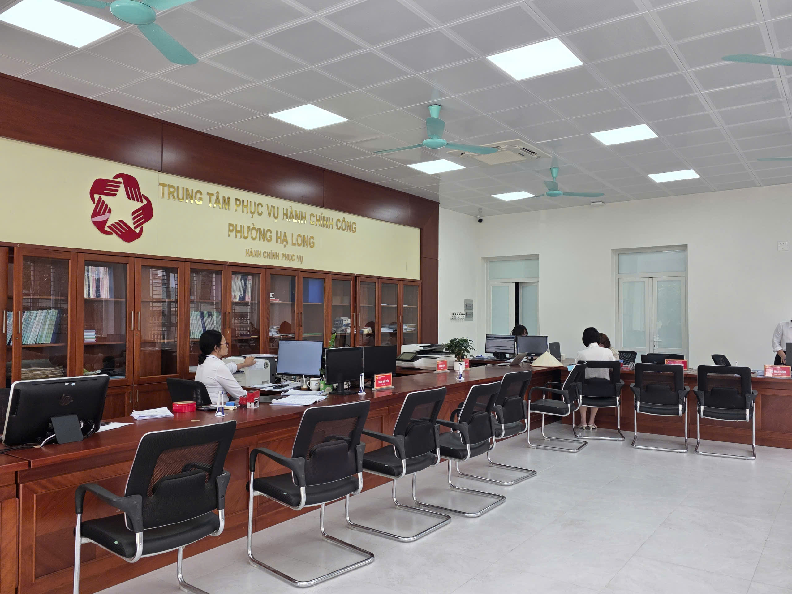 Trung tâm Hành chính công phường