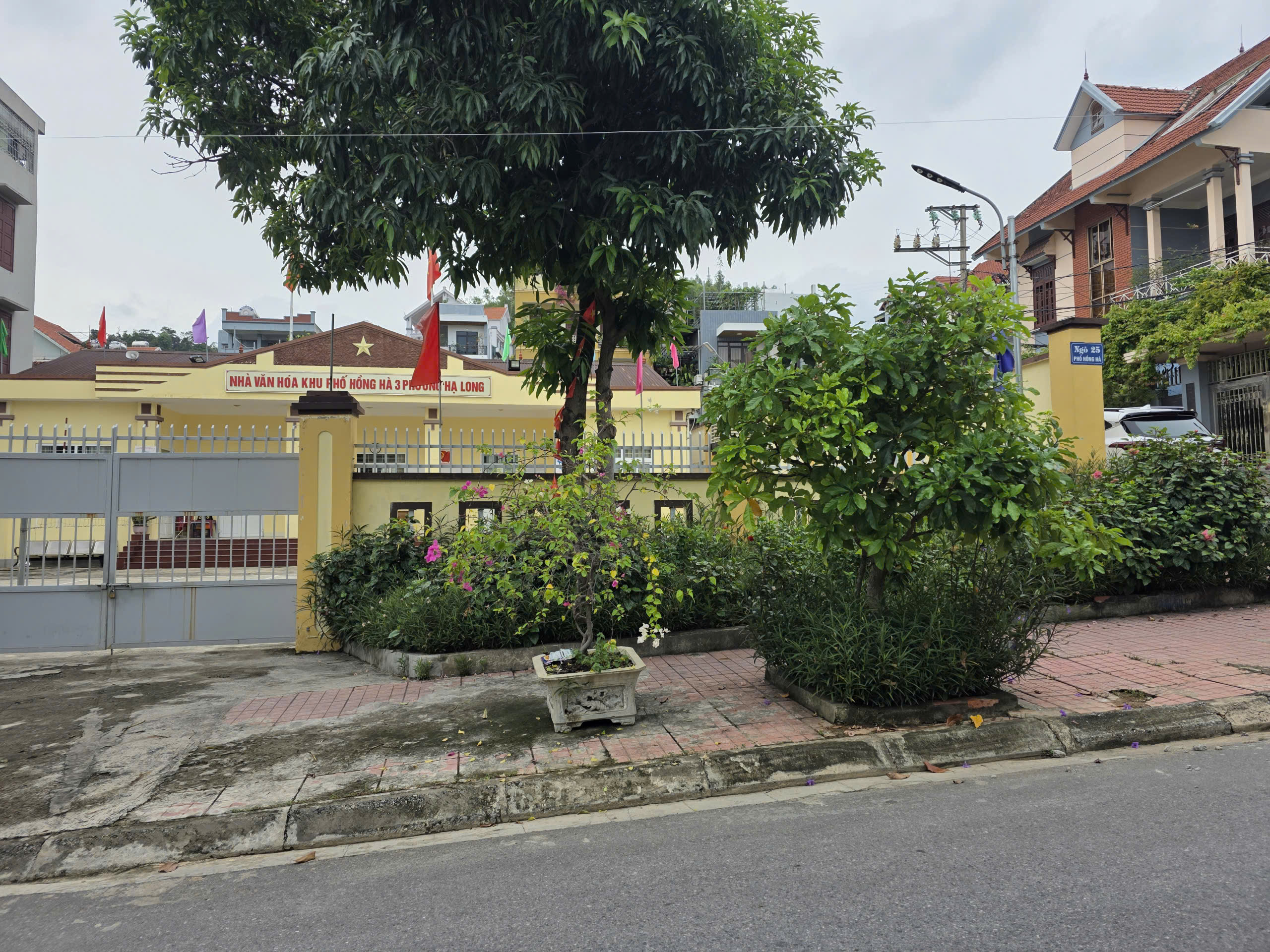 Tuyến đường phố Hồng Hà