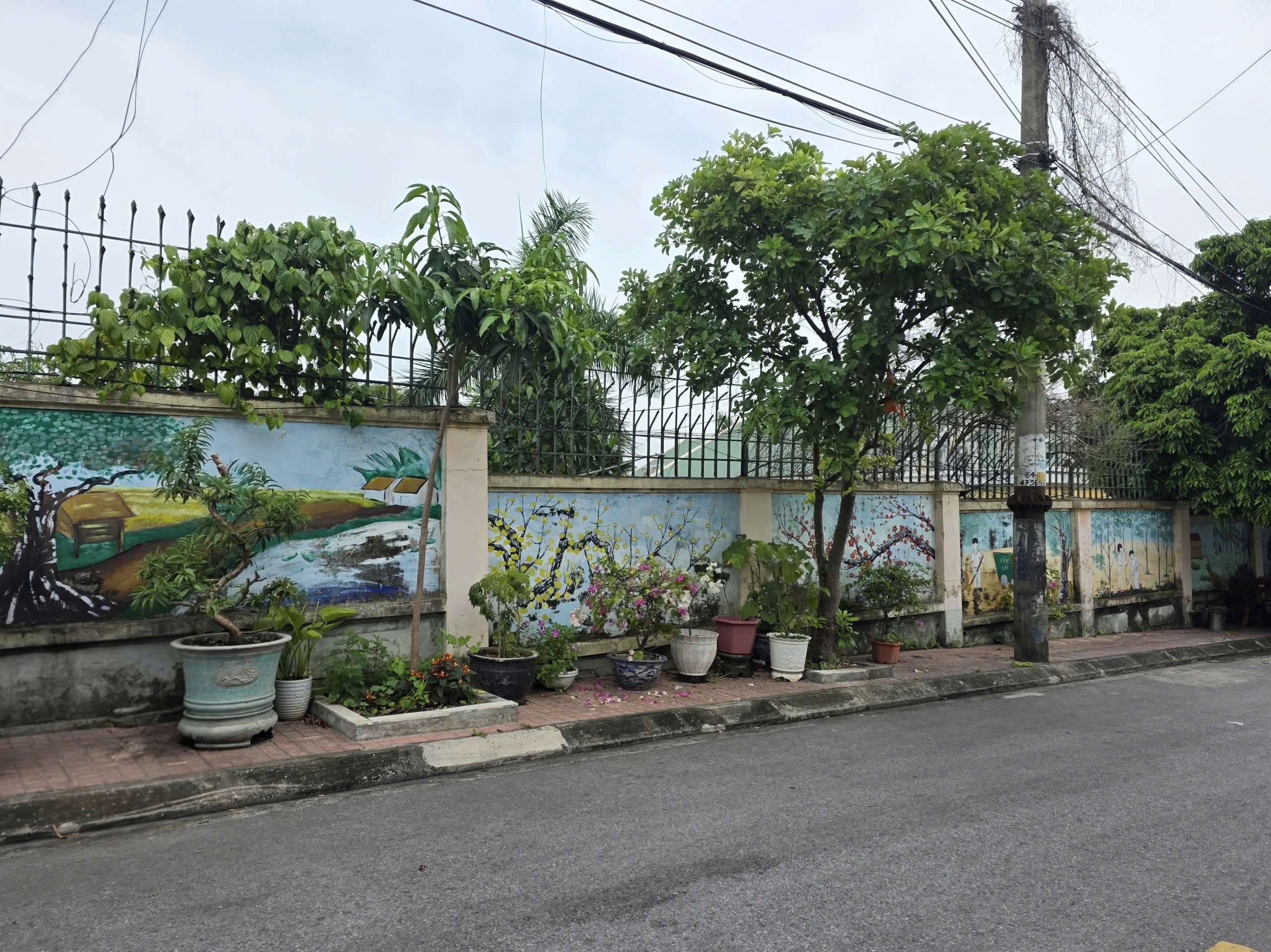 Tuyến đường phố Hồng Hà