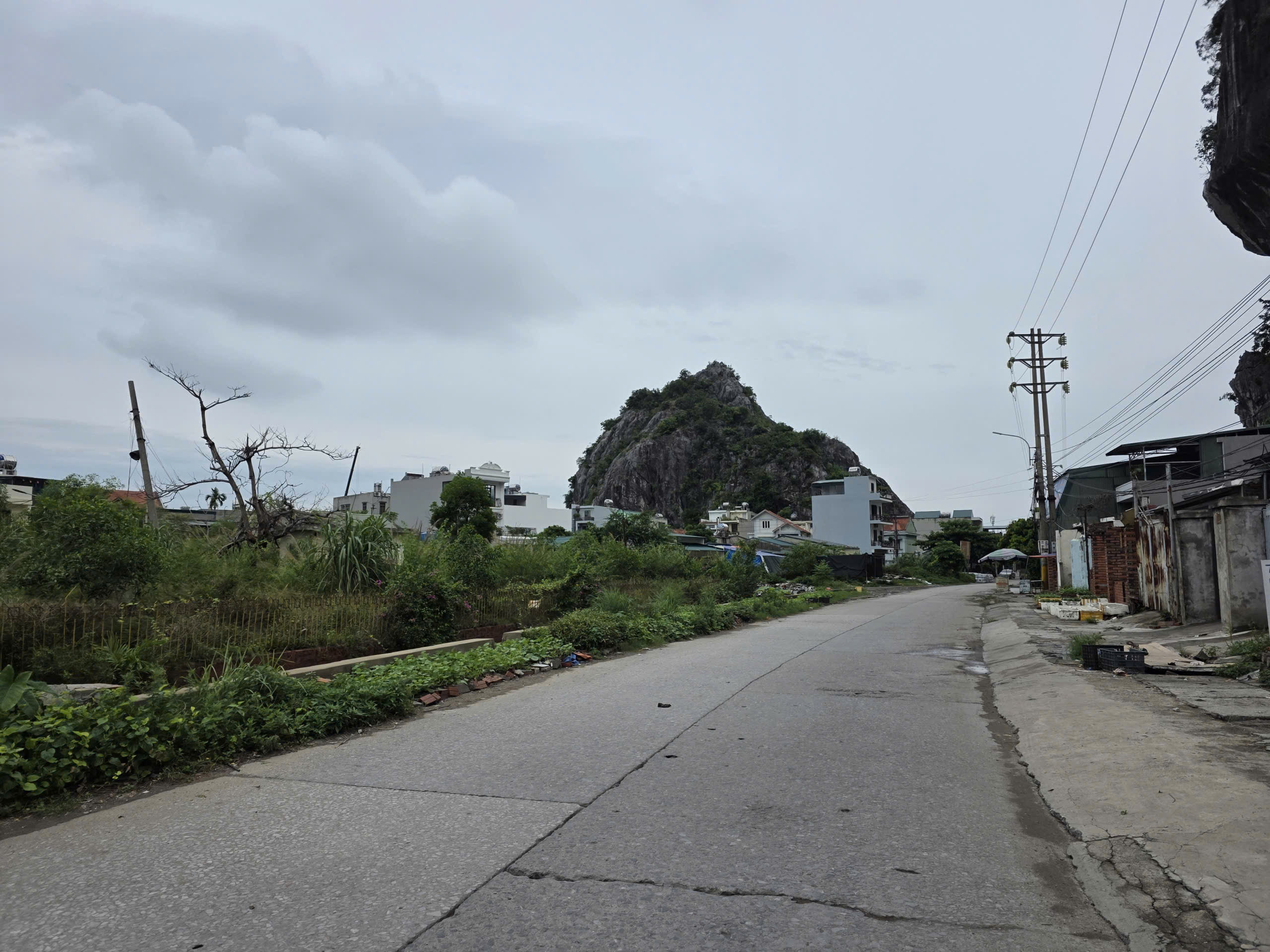 Tuyến đường phố Đặng Thùy Châm