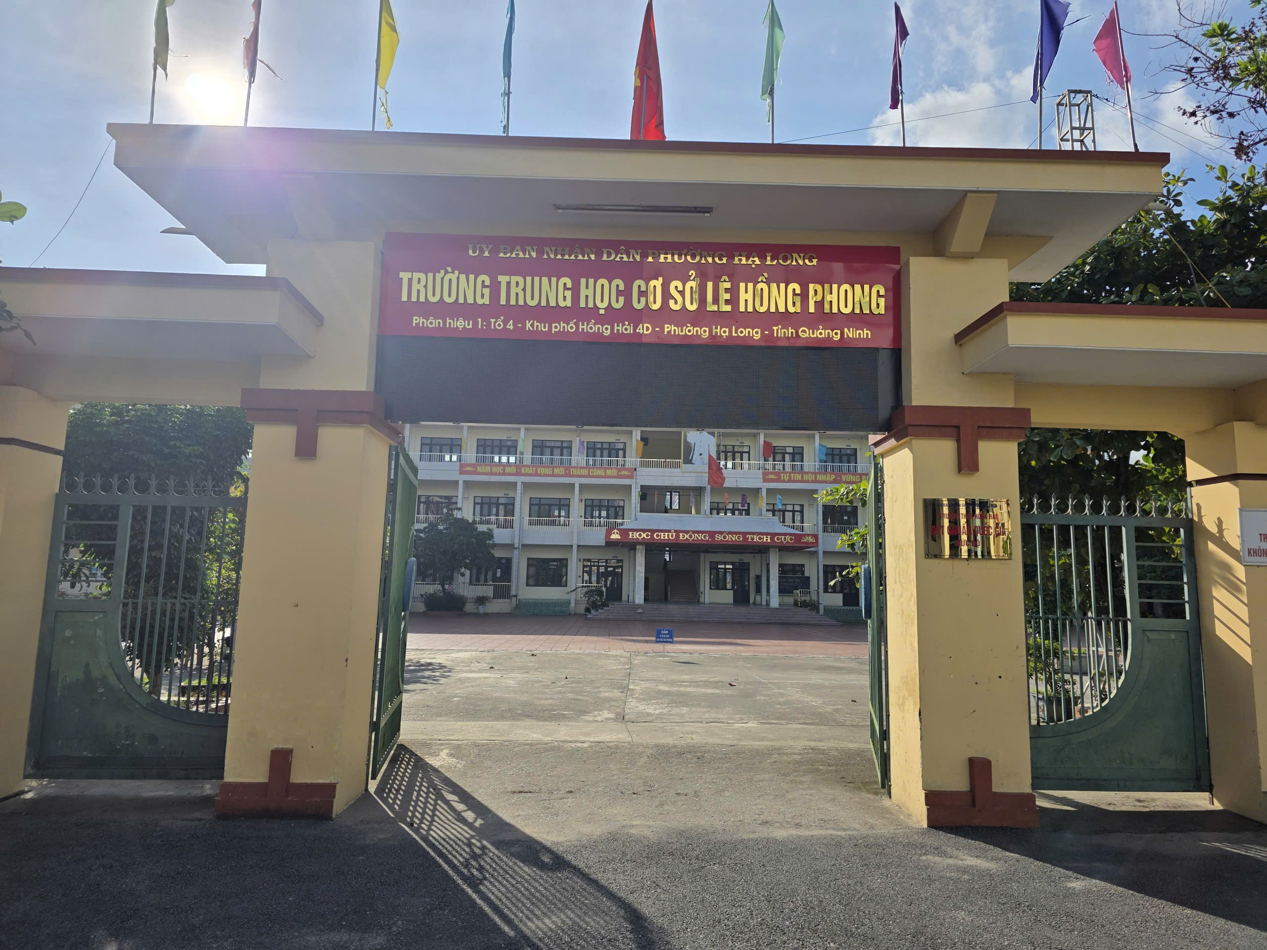 Trường THCS Lê Hồng Phong 1